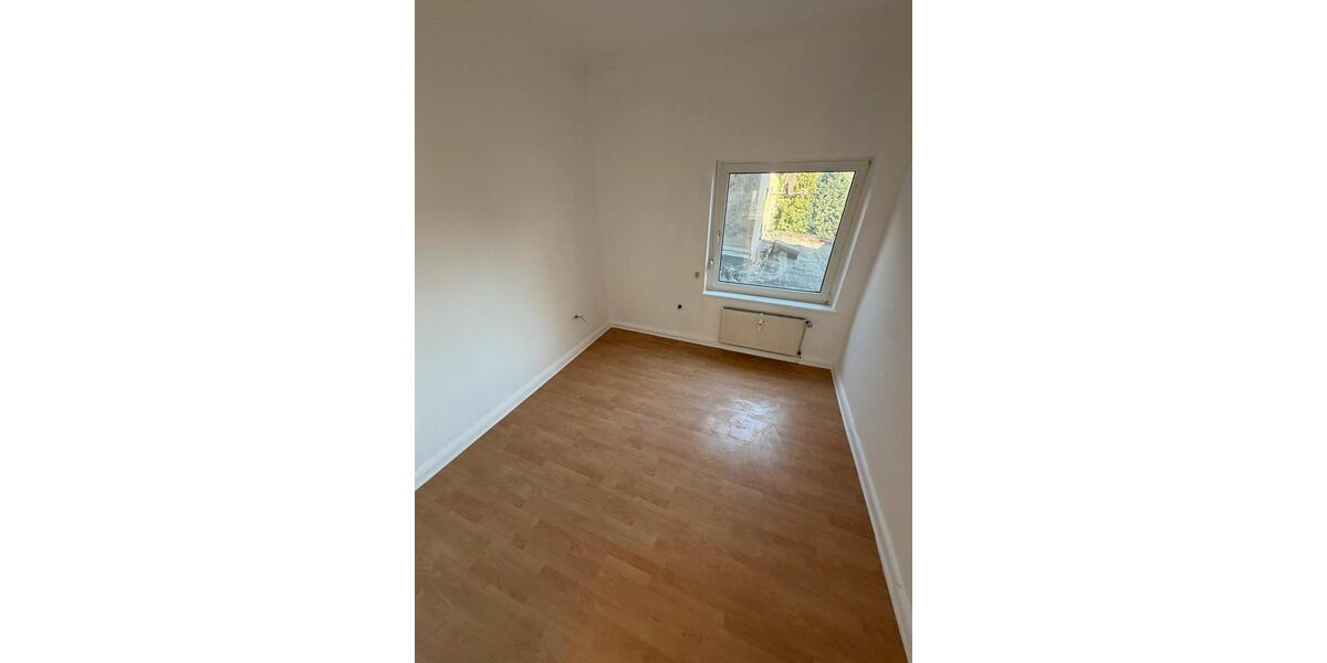 Etagenwohnung Recklinghausen Grullbad - 2 Zimmer, 65 m&sup2;, 695&euro; | Angebot:27555939