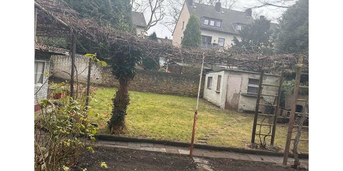 Mehrfamilienhaus, Wohnhaus Essen Stadtbezirk III - 28 Zimmer, 320 m&sup2;, 295.000&euro; | Angebot:26553779