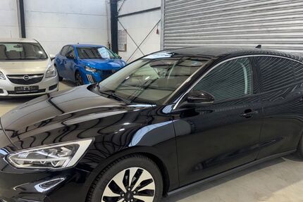 Ford Focus 113.000 km 9.990 &euro; Hünxe 46569