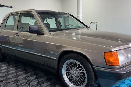Mercedes-Benz 190 242.800 km 7.999 &euro; Dortmund 44319