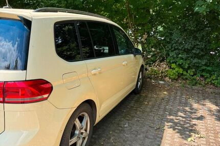 VW Touran 465.948 km 3.500 &euro; Bochum 44801