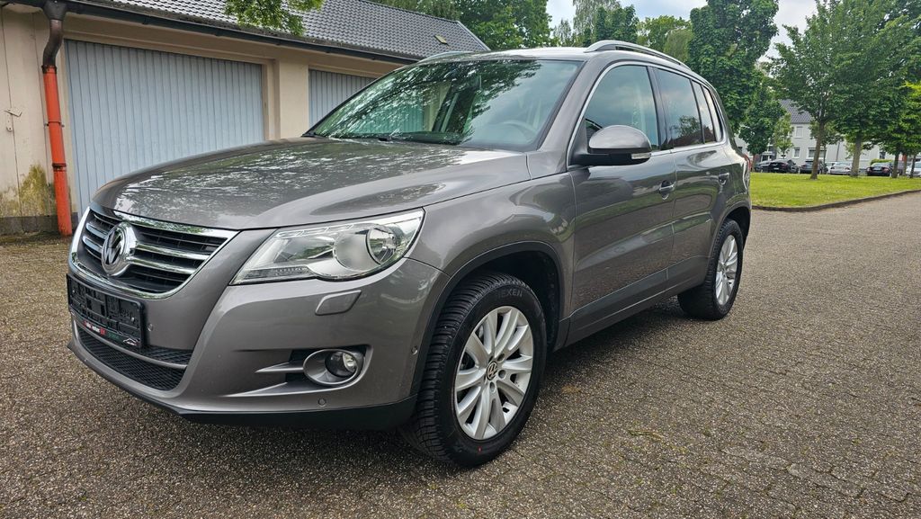 VW Tiguan 166.102 km 7.950 &euro; Oberhausen 46119