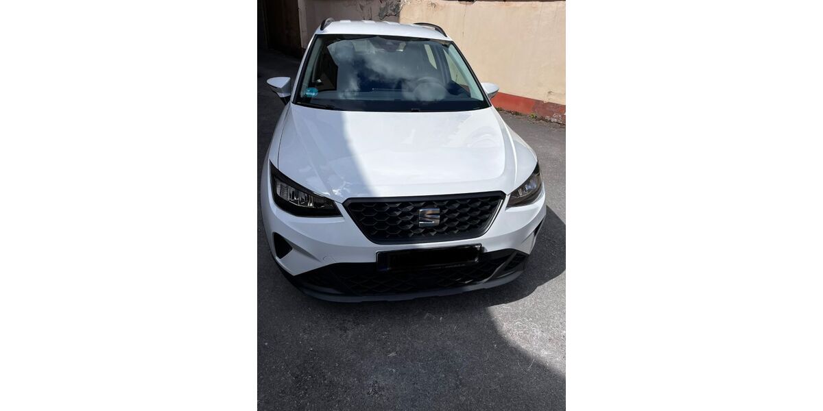 Seat Arona 24.890 km 18.500 &euro; Dortmund 44137