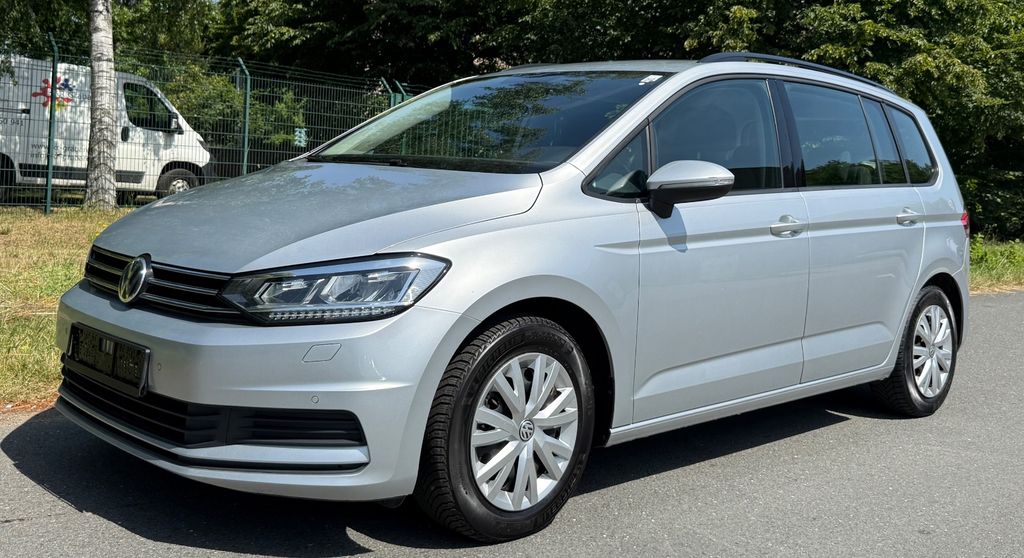 VW Touran 225.800 km 7.999 &euro; Bottrop 46236