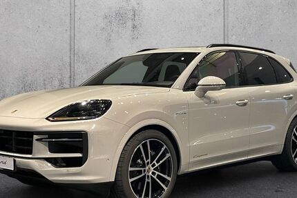 Porsche Cayenne 9.781 km 124.850 &euro; Recklinghausen 45665