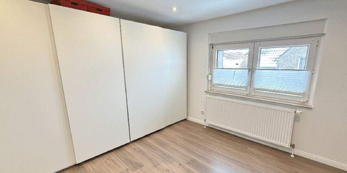 Einfamilienhaus Hünxe Krudenburg - 8 Zimmer, 246 m&sup2;, 485.000&euro; | Angebot:25684454