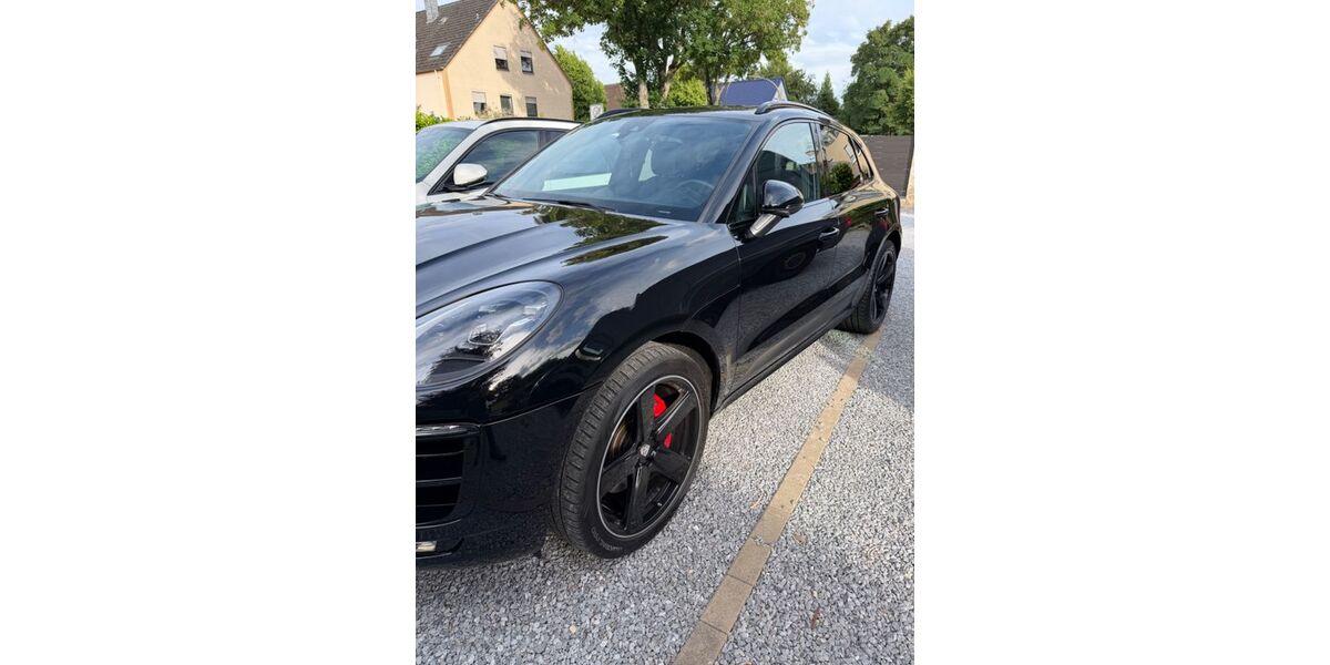 Porsche Macan 74.853 km 40.500 &euro; Dortmund 44287