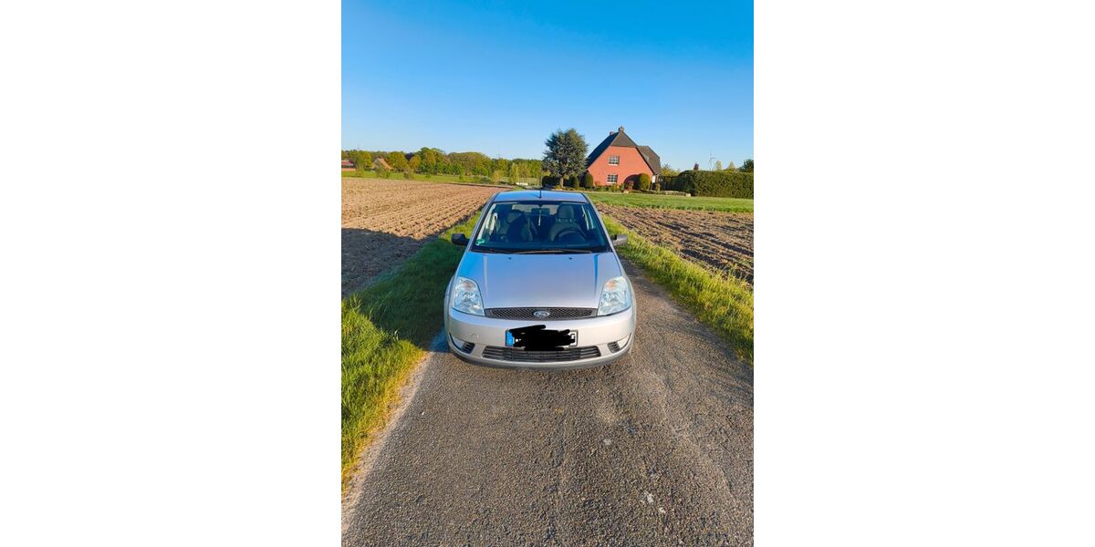 Ford Fiesta 207.000 km 1.000 &euro; Borken 46325