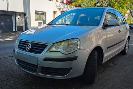 VW Polo 125.306 km 2.900 &euro; Dinslaken 46539
