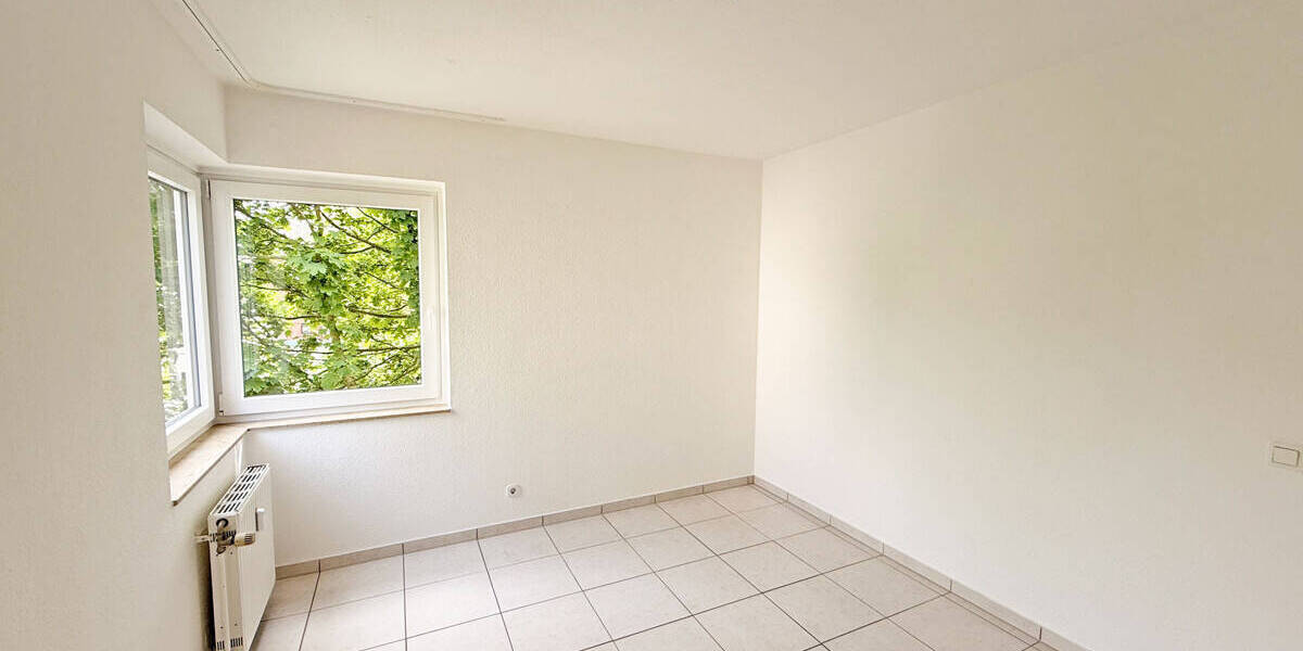Etagenwohnung Gladbeck Mitte - 3 Zimmer, 77 m&sup2;, 179.000&euro; | Angebot:26451811