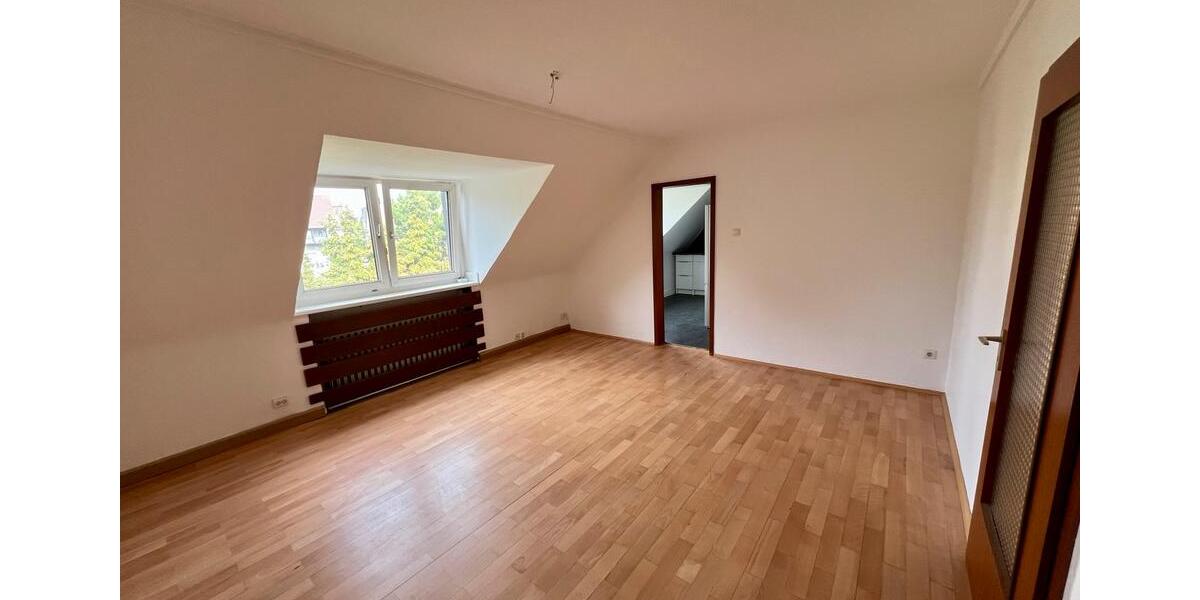 Dachgeschoßwohnung Recklinghausen König Ludwig - 3 Zimmer, 80 m&sup2;, 699&euro; | Angebot:27586950