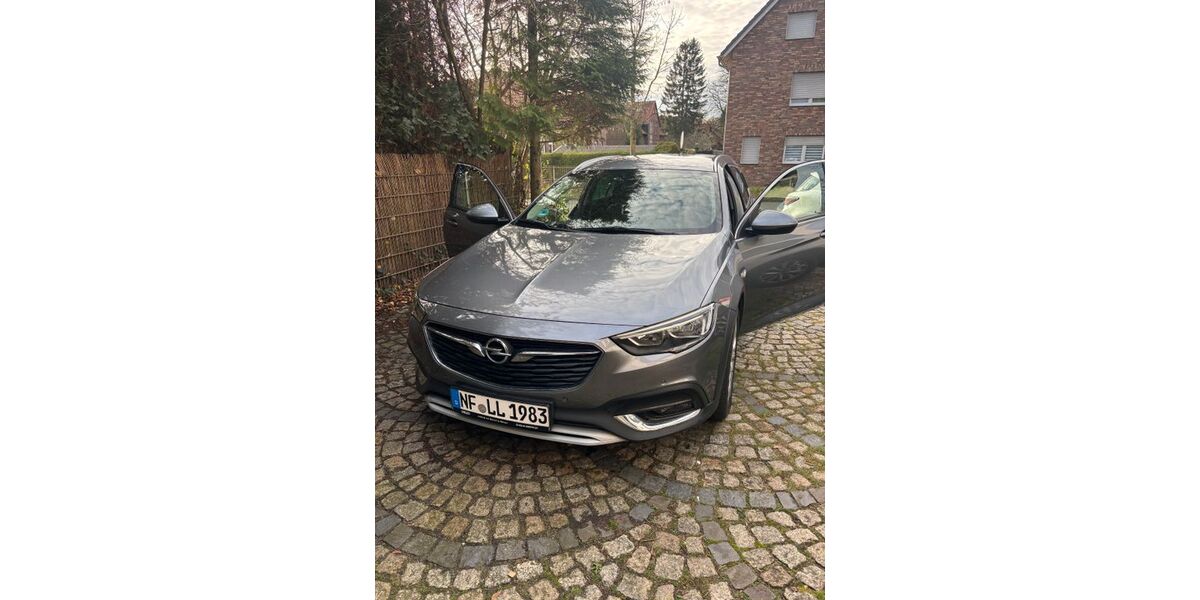 Opel Insignia 95.000 km 12.500 &euro; Bottrop 46238