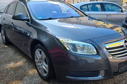 Opel Insignia 217.000 km 5.999 &euro; Essen 45144