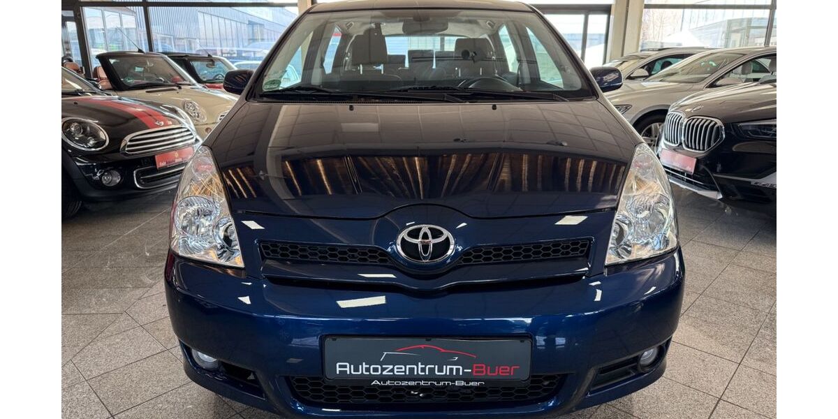 Toyota Corolla Verso 82.000 km 6.490 &euro; Gelsenkirchen 45881