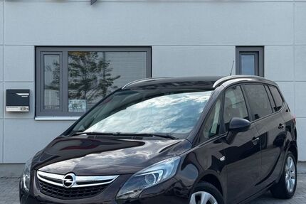 Opel Zafira 135.000 km 8.299 &euro; Bochum 44807