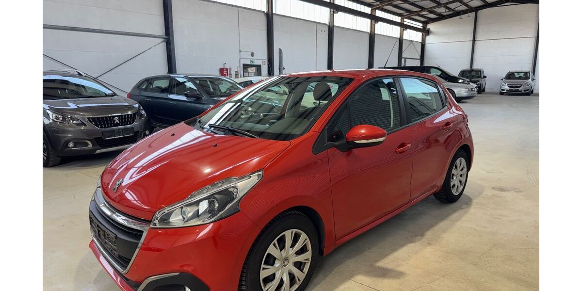 Peugeot 208 62.000 km 7.690 &euro; Hünxe 46569