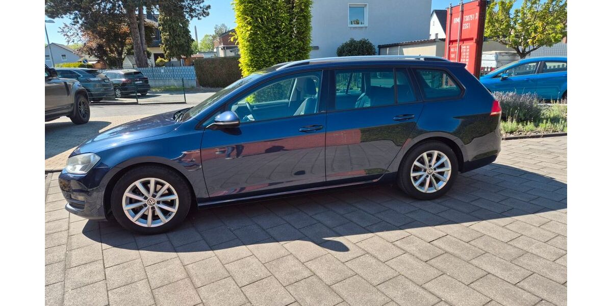 VW Golf 148.000 km 11.200 &euro; Lünen 44534