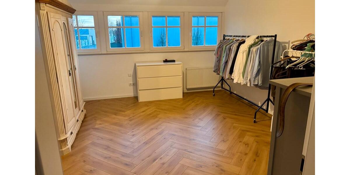 Einfamilienhaus Borken - 10 Zimmer, 270 m&sup2;, 670.000&euro; | Angebot:26891232