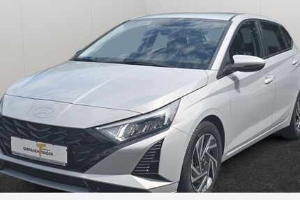 Hyundai i20 13.845 km 16.290 &euro; Bochum 44866
