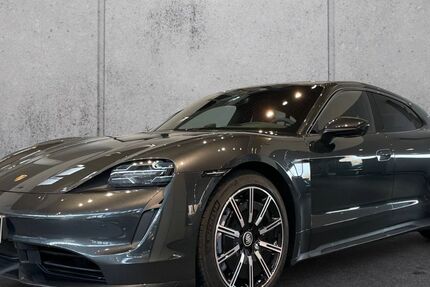 Porsche Taycan 64.676 km 82.890 &euro; Recklinghausen 45665