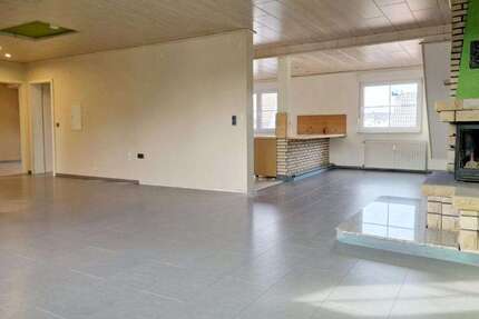 Wohnung Oberhausen - 3 Zimmer, 100 m&sup2;, 685&euro; | Angebot:26534800