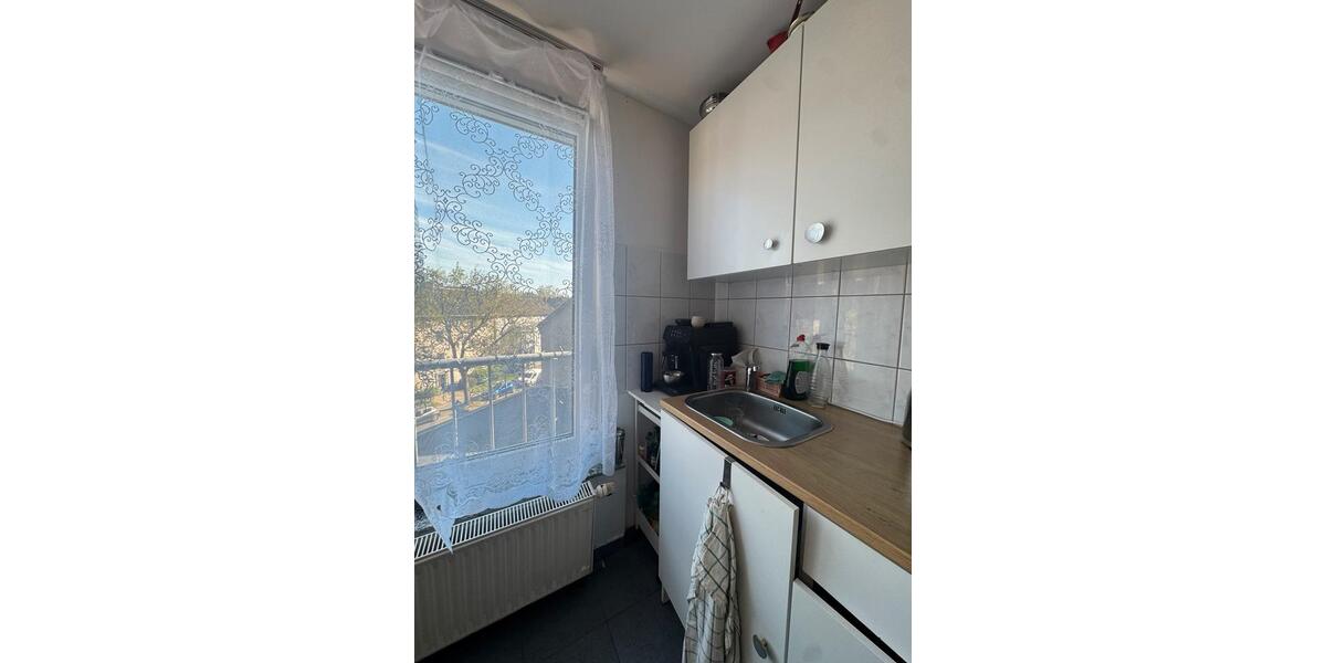 Dachgeschoßwohnung Bochum Wiemelhausen - 2 Zimmer, 32 m&sup2;, 550&euro; | Angebot:26400631