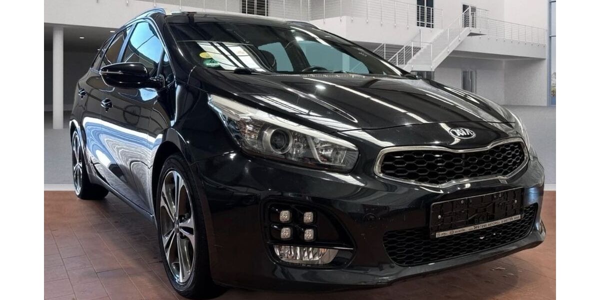 Kia ceed / Ceed 144.000 km 6.900 &euro; Dinslaken 46537