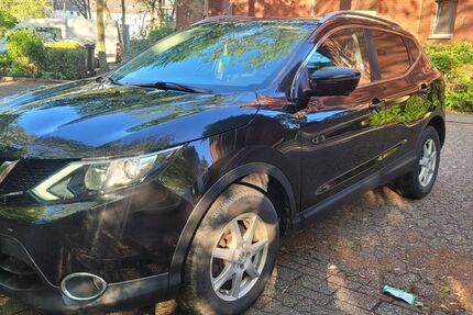 Nissan Qashqai 81.700 km 6.650 &euro; Castrop Rauxel 44579
