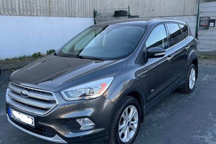 Ford Kuga 67.430 km 17.000 &euro; Datteln 45711