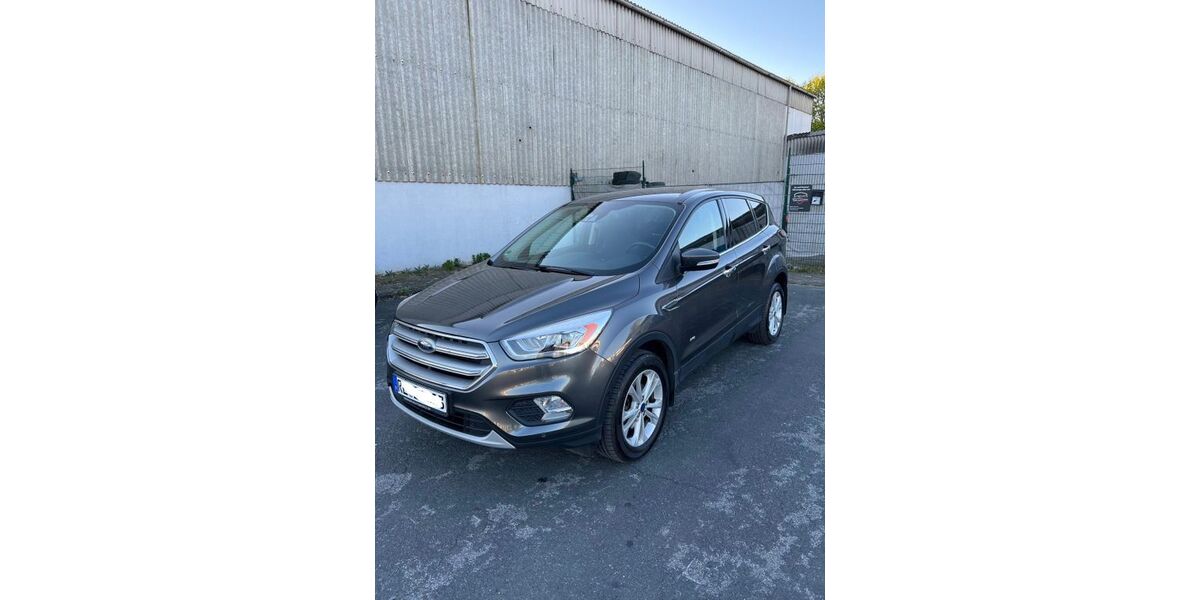 Ford Kuga 67.430 km 17.000 &euro; Datteln 45711