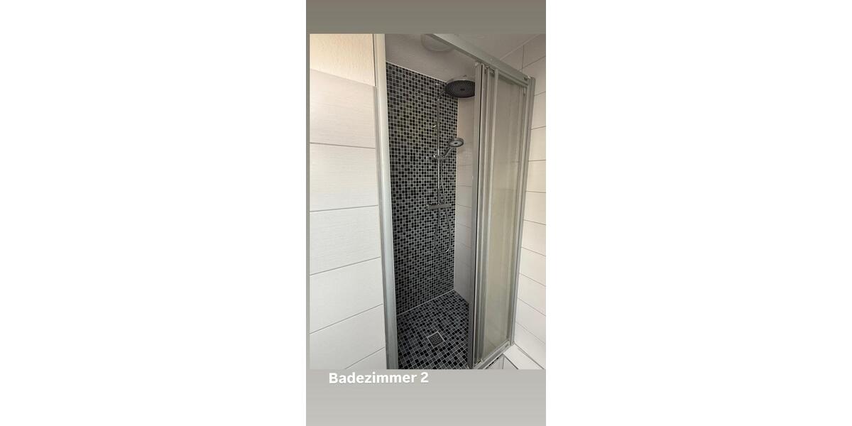 Dachgeschoßwohnung Gelsenkirchen Gelsenkirchen-Mitte - 3 Zimmer, 110 m&sup2;, 1.300&euro; | Angebot:26413931