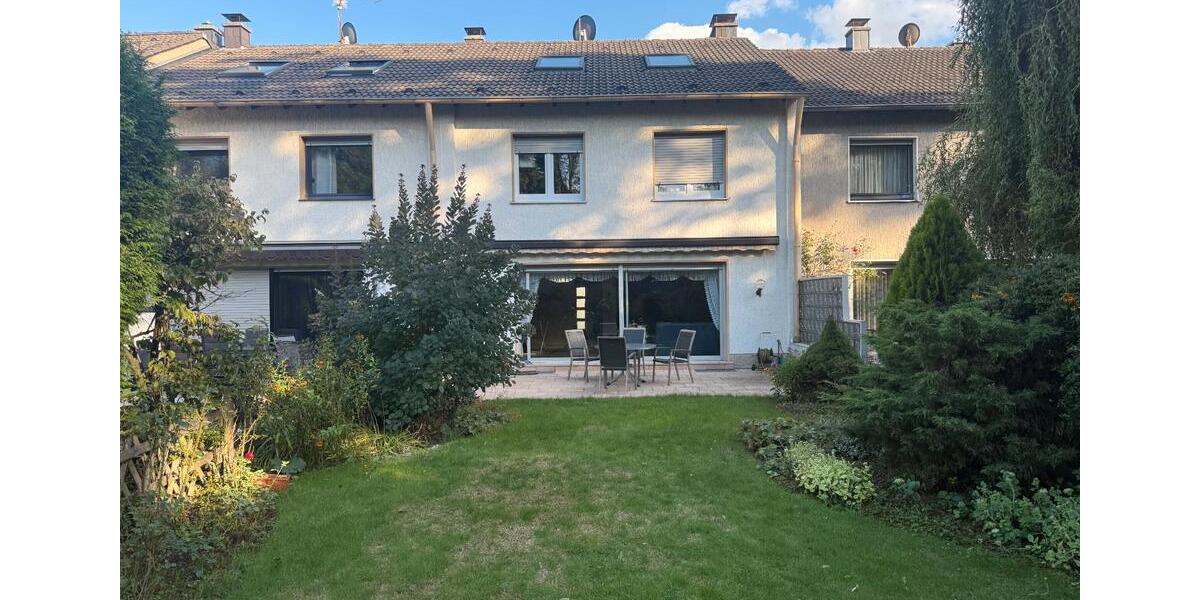 Reihenhaus Gladbeck - 5.5 Zimmer, 140 m&sup2;, 379.000&euro; | Angebot:27617916