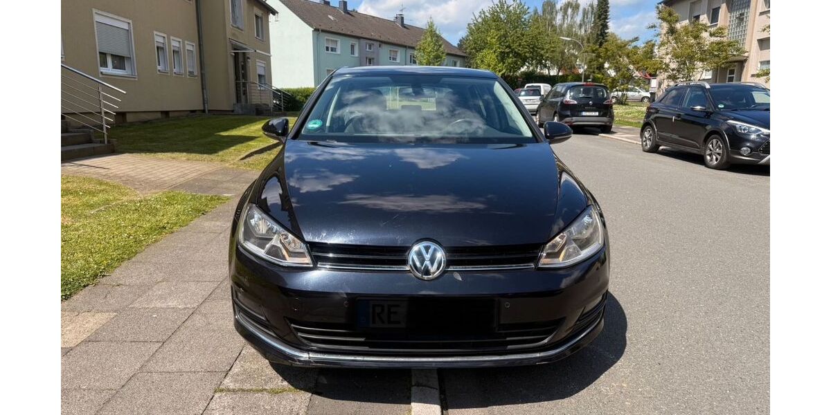 VW Golf 196.000 km 6.500 &euro; Recklinghausen 45665