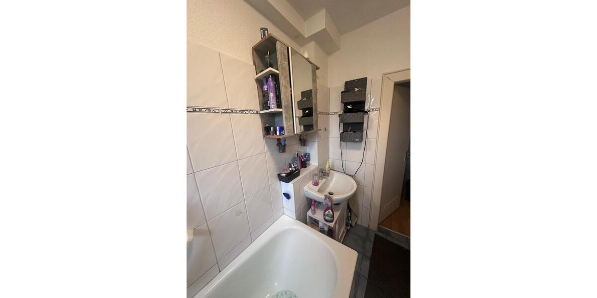 Etagenwohnung Gelsenkirchen Gelsenkirchen-Mitte - 2 Zimmer, 63 m&sup2;, 438&euro; | Angebot:26459593
