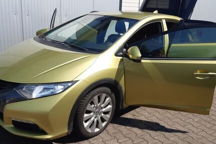 Honda Civic 232.976 km 4.444 &euro; Dorsten 46282