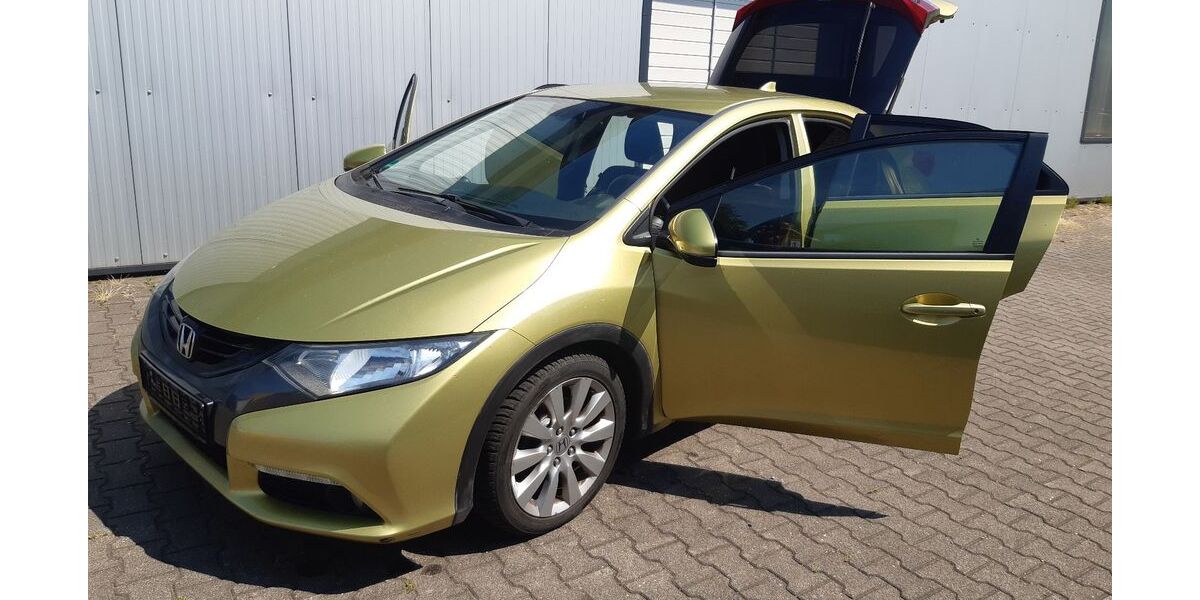 Honda Civic 232.976 km 4.444 &euro; Dorsten 46282