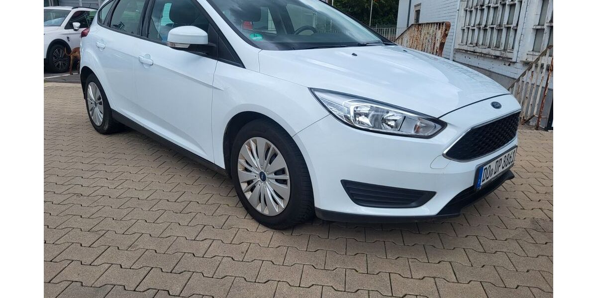 Ford Focus 52.107 km 6.450 &euro; Witten 58454