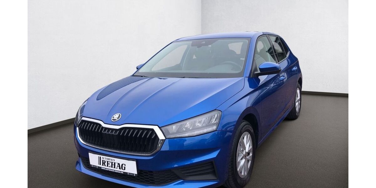 Skoda Fabia 12.965 km 14.990 &euro; Recklinghausen 45659