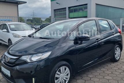 Honda Jazz 261.000 km 7.450 &euro; Dinslaken 46539