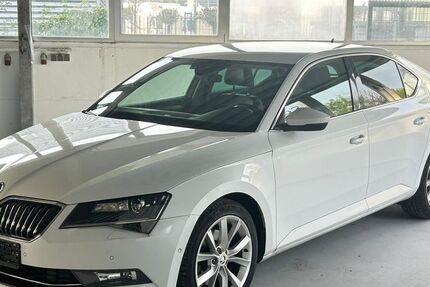 Skoda Superb 183.029 km 11.790 &euro; Borken 46325