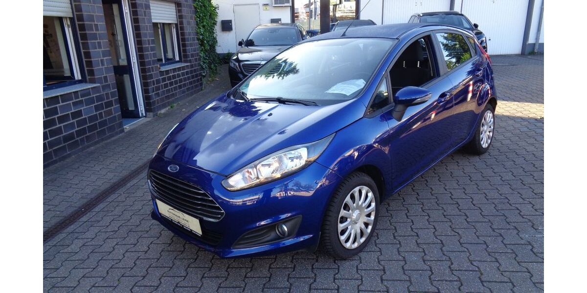 Ford Fiesta 113.955 km 5.200 &euro; Mülheim 45481