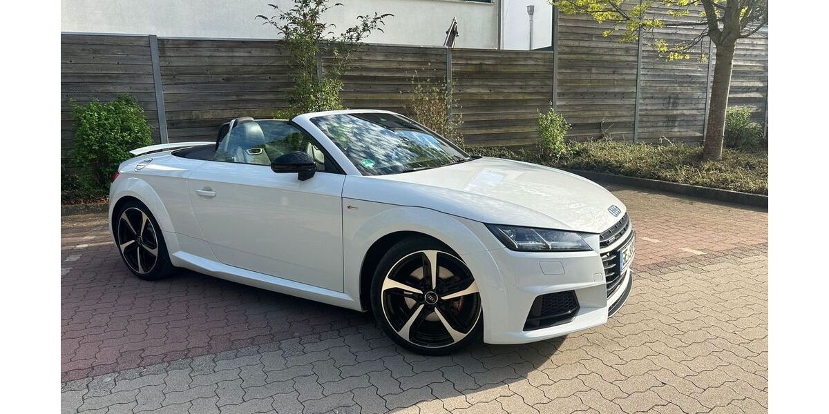Audi TT 107.600 km 25.999 &euro; GLADBECK 45968