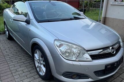 Opel Astra 145.899 km 2.999 &euro; Lünen 44536