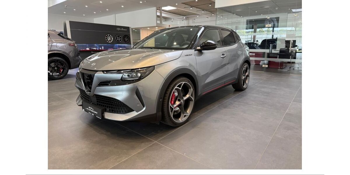 Alfa Romeo Junior 13.900 km 38.985 &euro; Oberhausen 46049