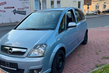 Opel Meriva 104.600 km 1.990 &euro; Recklinghausen 45657