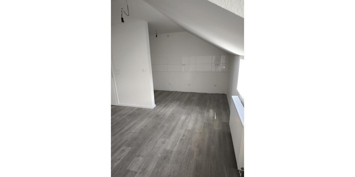 Dachgeschoßwohnung Datteln - 2 Zimmer, 60 m&sup2;, 600&euro; | Angebot:26429539