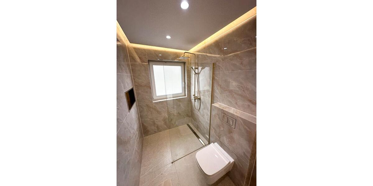 Etagenwohnung Oberhausen Biefang - 3 Zimmer, 70 m&sup2;, 1.200&euro; | Angebot:27586982