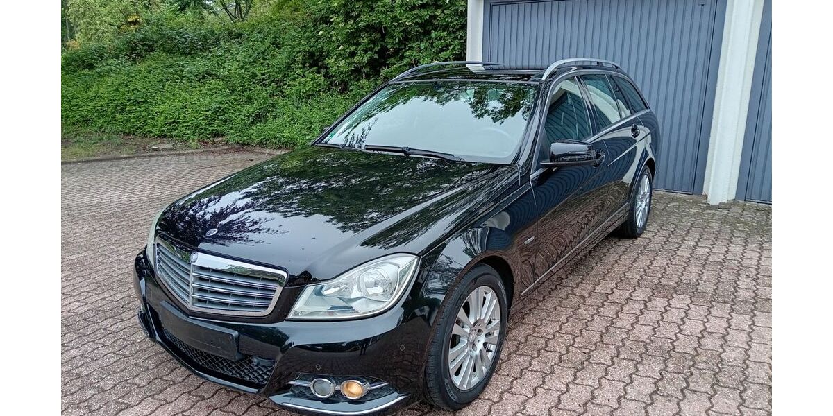 Mercedes-Benz C 250 159.000 km 10.500 &euro; Recklinghausen 45659