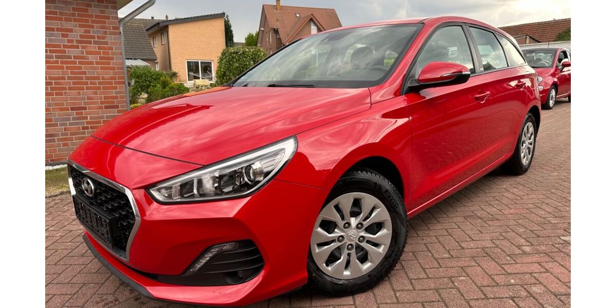 Hyundai i30 82.000 km 11.900 &euro; Reken 48734