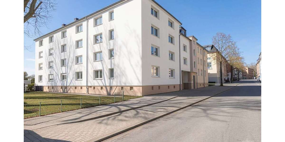 Attraktive 3,5-Zimmer-Erdgeschosswohnung mit Keller, Dachboden & optionaler Garage - Erdgeschoßwohnung Essen Stadtbezirk III | Angebot:27643187